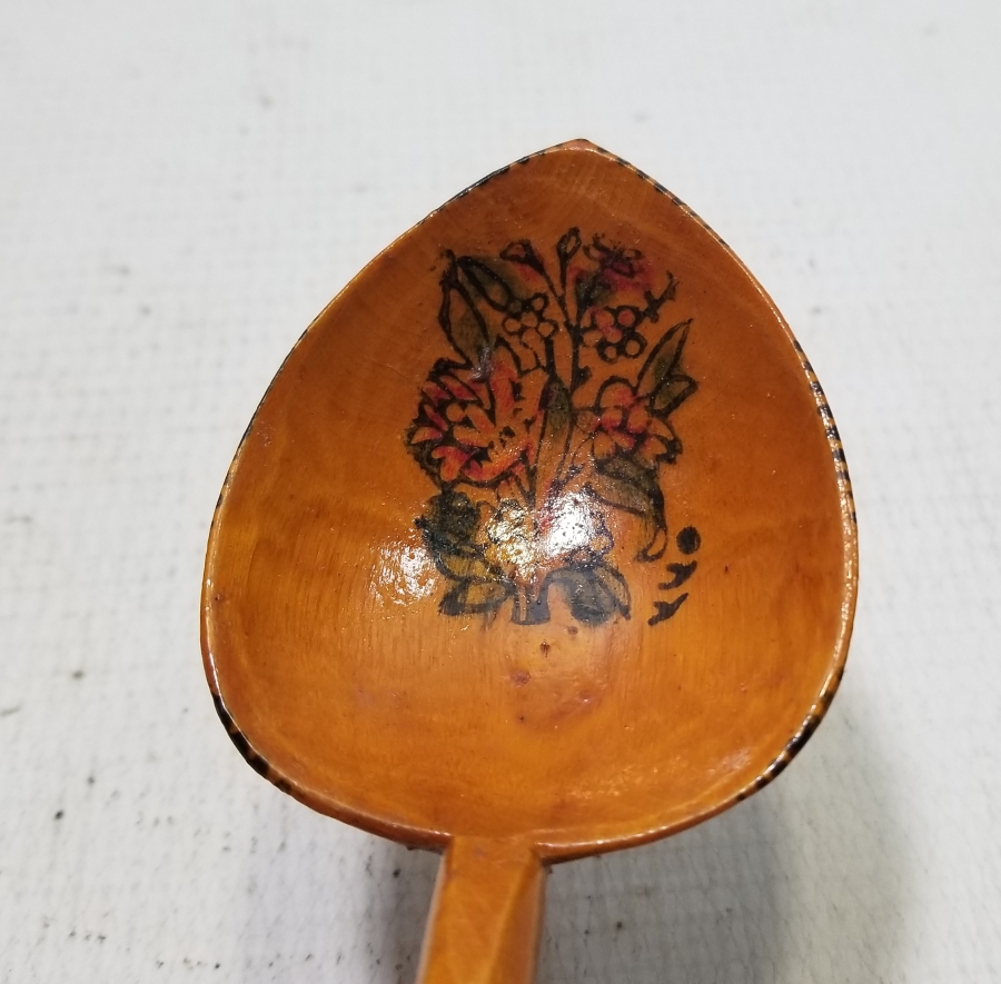 ÜZERİ TARİHLİ EL BOYAMA OSMANLI DÖNEMİ TAHTA KAŞIK