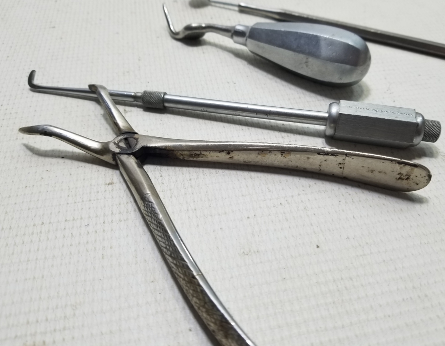 ANTİKA DİŞÇİ ALETLERİ LOTU