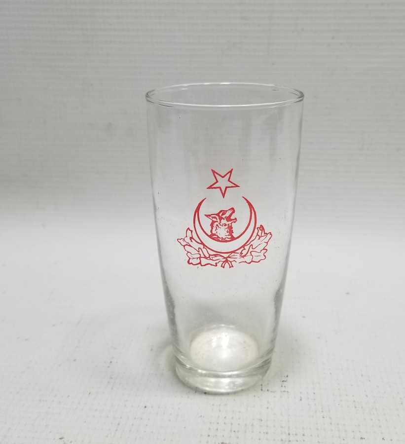 CUMHURİYET BAŞLARI ÇOK NADİR ÜZERİ BOZKURT VE AY YILDIZLI BARDAK