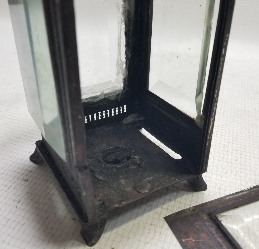 OSMANLI DÖNEMİ KRİSTAL CAMLI SEYYAR EL MUMLUĞU