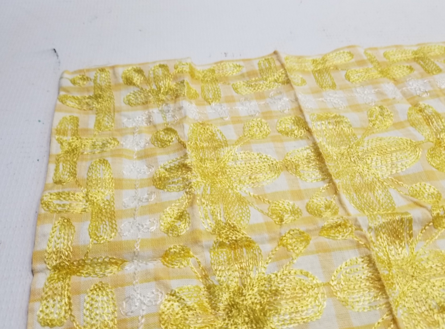 SUZANİ İŞÇİLİKLİ ANTİKA MENDİL