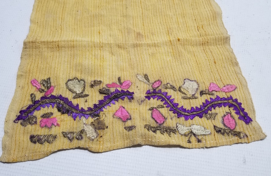 OSMANLI DÖNEMİ SIRMA İŞÇİLİKLİ HESAP İŞİ YAĞLIK FRAGMANI