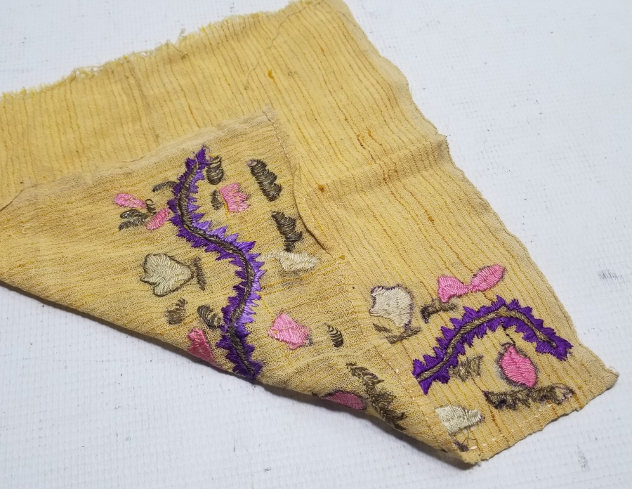 OSMANLI DÖNEMİ SIRMA İŞÇİLİKLİ HESAP İŞİ YAĞLIK FRAGMANI