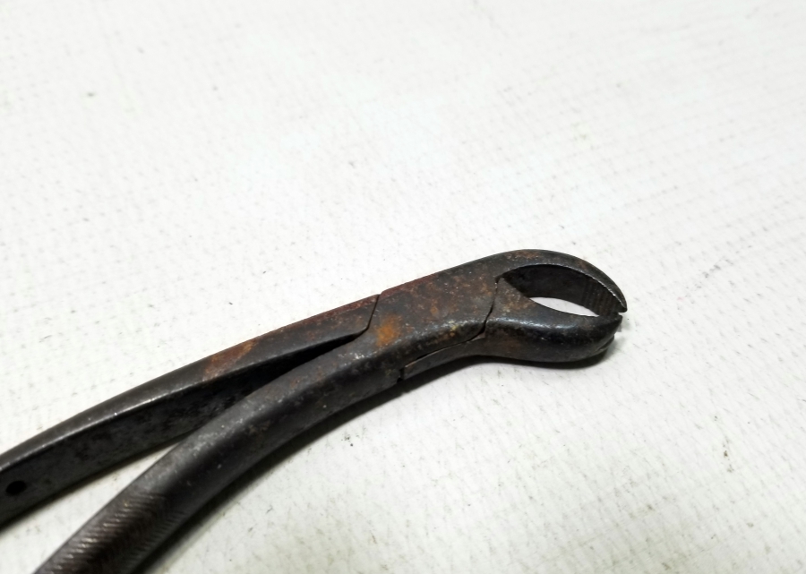 ÜZERİ AY YILDIZ FİGÜRLÜ OSMANLI DÖNEMİ ÇOK NADİR DİŞÇİ PENSİ