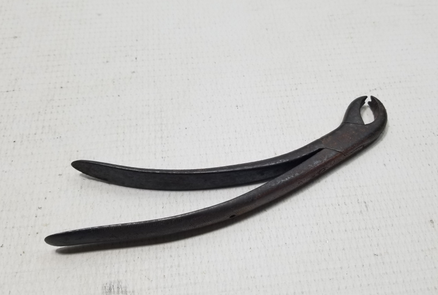 ÜZERİ AY YILDIZ FİGÜRLÜ OSMANLI DÖNEMİ ÇOK NADİR DİŞÇİ PENSİ