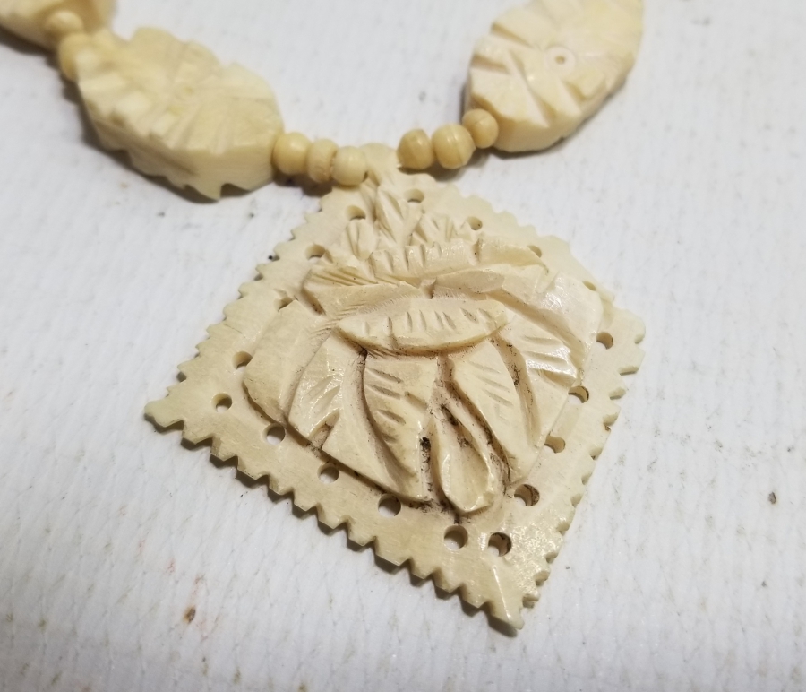 ÖZEL YAPIM ANTİKA KEMİK GERDANLIK