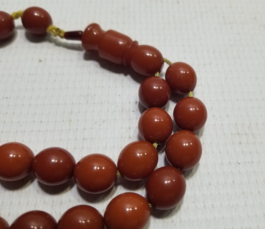 KEHRİBAR GÖRÜNÜMLÜ MASKOT TESPİH