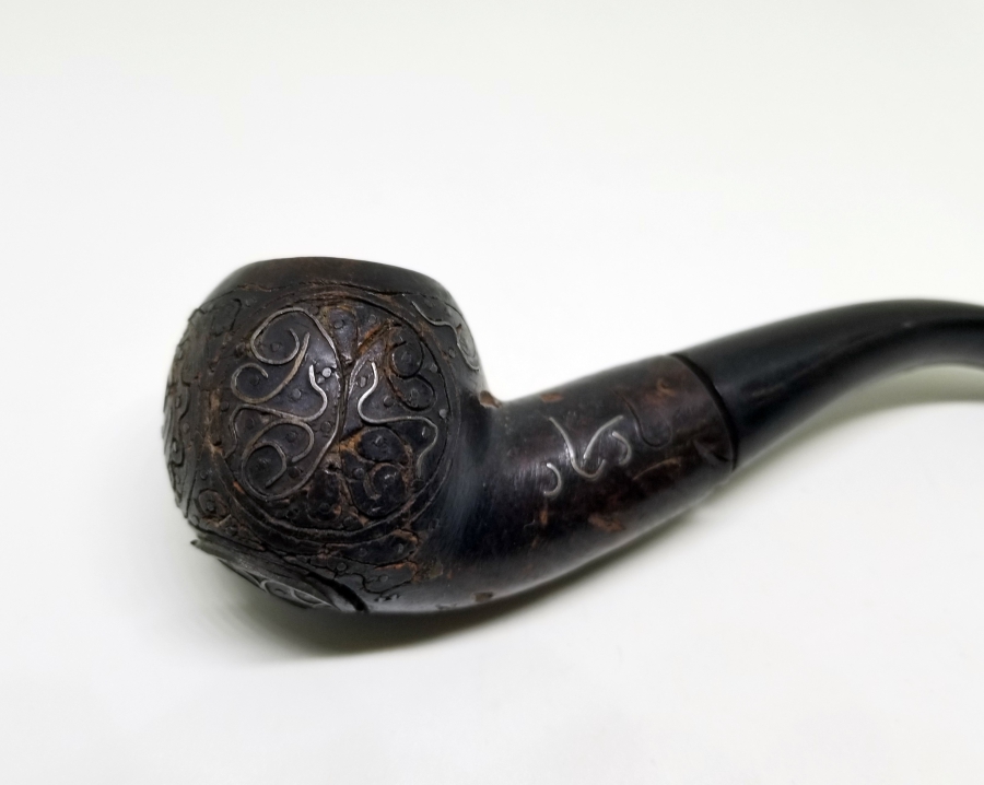 ÜZERİ GÜMÜŞ ÇAKMA İŞÇİLİKLİ VE OSMANLICA YAZILI OSMANLI DÖNEMİ AFYON PİPO