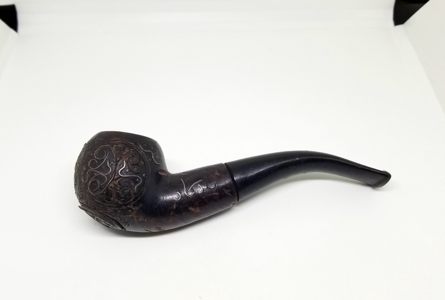 ÜZERİ GÜMÜŞ ÇAKMA İŞÇİLİKLİ VE OSMANLICA YAZILI OSMANLI DÖNEMİ AFYON PİPO