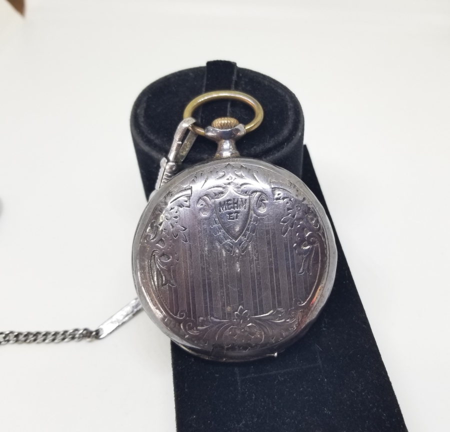 KABARTMA İŞÇİLİKLİ ANTİKA GÜMÜŞ OMEGA CEP SAATİ