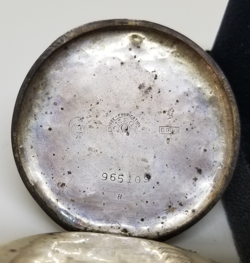 KABARTMA İŞÇİLİKLİ ANTİKA GÜMÜŞ OMEGA CEP SAATİ