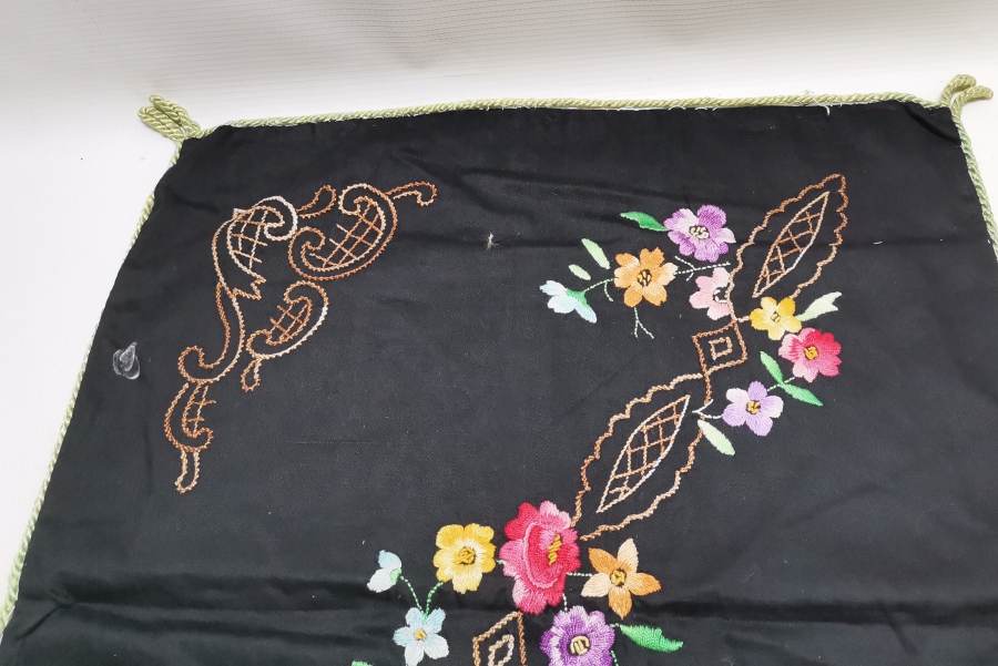 EL İŞİ ANTİKA YASTIK KILIFI