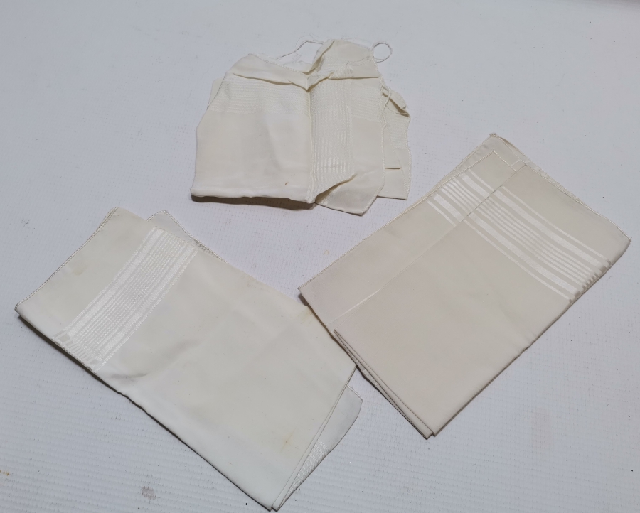 ANTİKA İPEK MENDİL LOTU