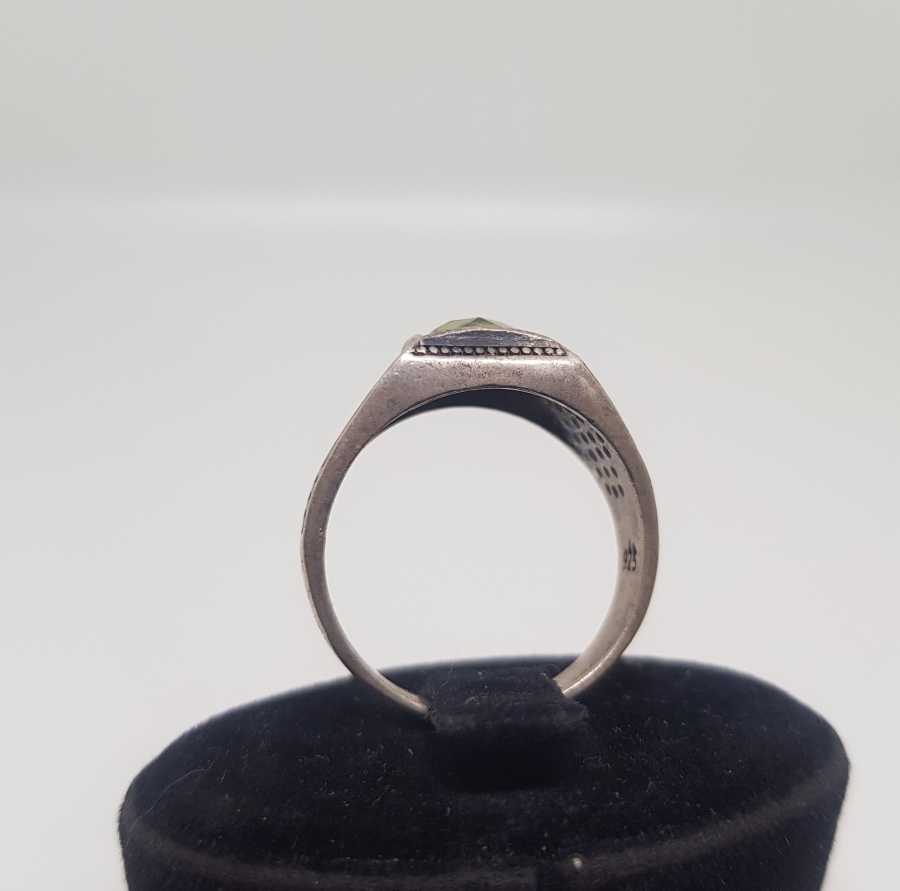 KABARTMA İŞÇİLİKLİ SİTRİN TAŞLI GÜMÜŞ YÜZÜK