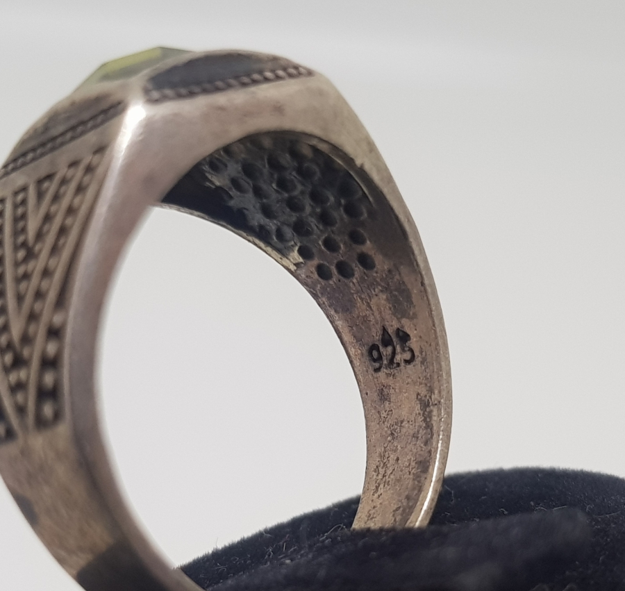 KABARTMA İŞÇİLİKLİ SİTRİN TAŞLI GÜMÜŞ YÜZÜK