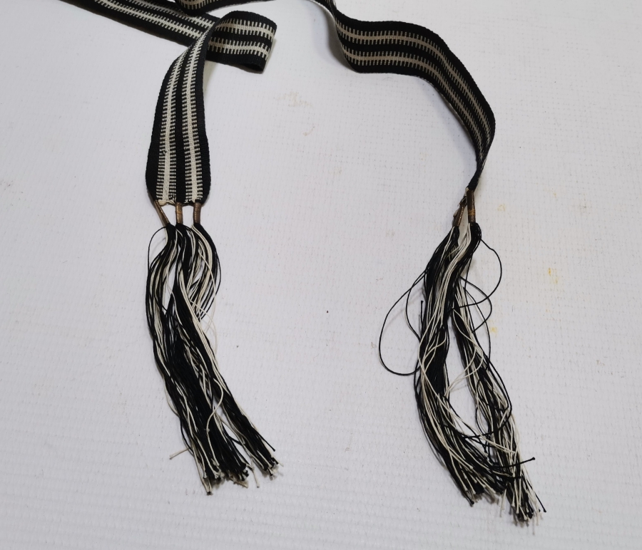 UÇLARI SIRMA İŞÇİLİKLİ OSMANLI DÖNEMİ EL DOKUMA KUŞAK