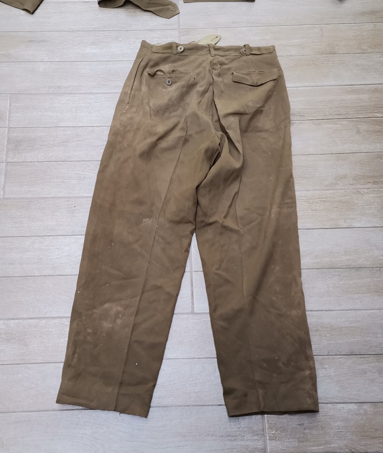 2. DÜNYA SAVAŞI DÖNEMİ TÜRK SUBAY PANTOLON VE CEKETİ