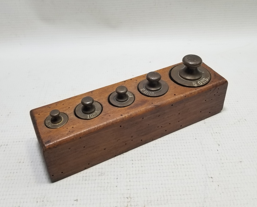 ORİJİNAL AHŞAP KUTUSUNDA ANTİKA DİRHEM LOTU