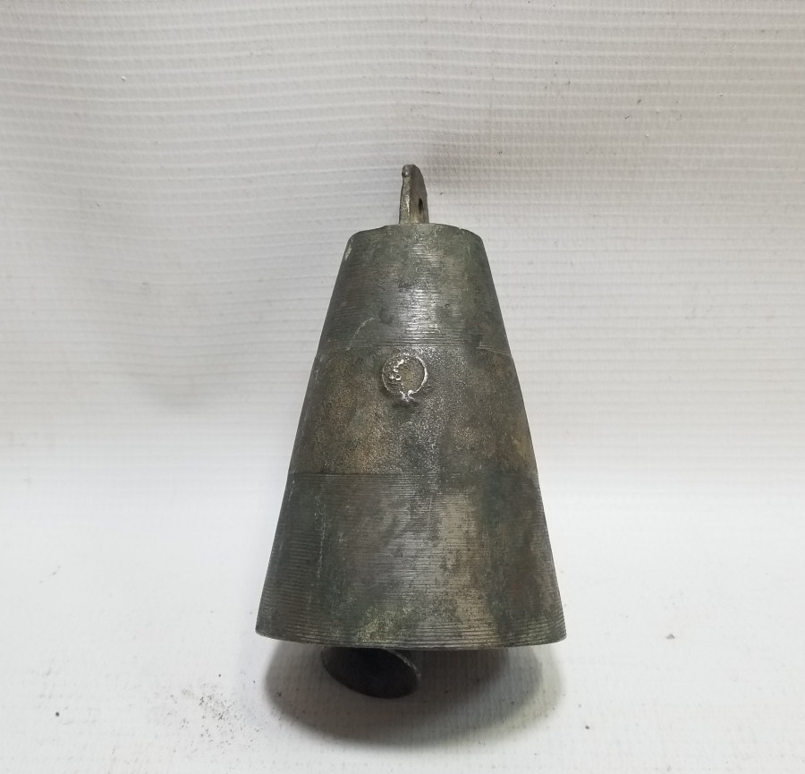 ÜZERİ AY YILDIZ FİGÜRLÜ OSMANLI DÖNEMİ DEVE ÇANI