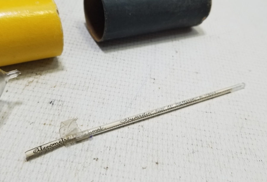 CUMHURİYET BAŞLARI ORİJİNAL KUTUSUNDA ALKOMETRE