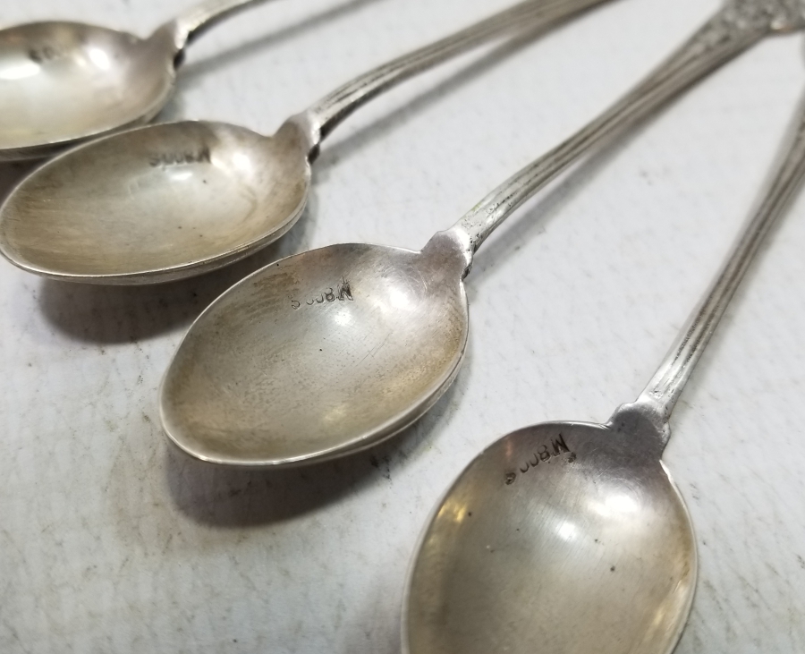 KABARTMA İŞÇİLİKLİ ANTİKA GÜMÜŞ TATLI KAŞIĞI TAKIMI