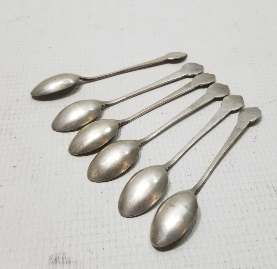 KABARTMA İŞÇİLİKLİ ANTİKA GÜMÜŞ TATLI KAŞIĞI TAKIMI