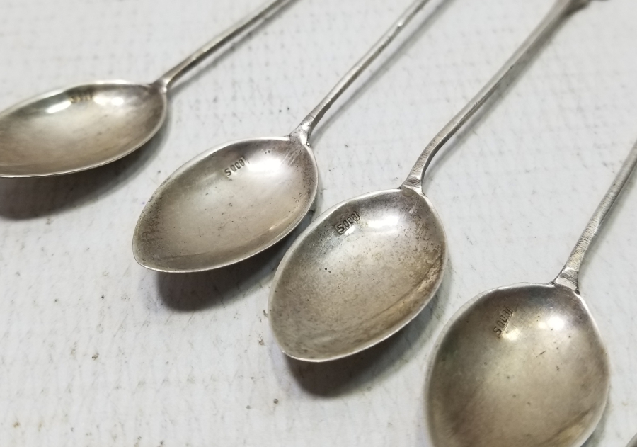 KABARTMA İŞÇİLİKLİ ANTİKA GÜMÜŞ ÇAY KAŞIĞI TAKIMI