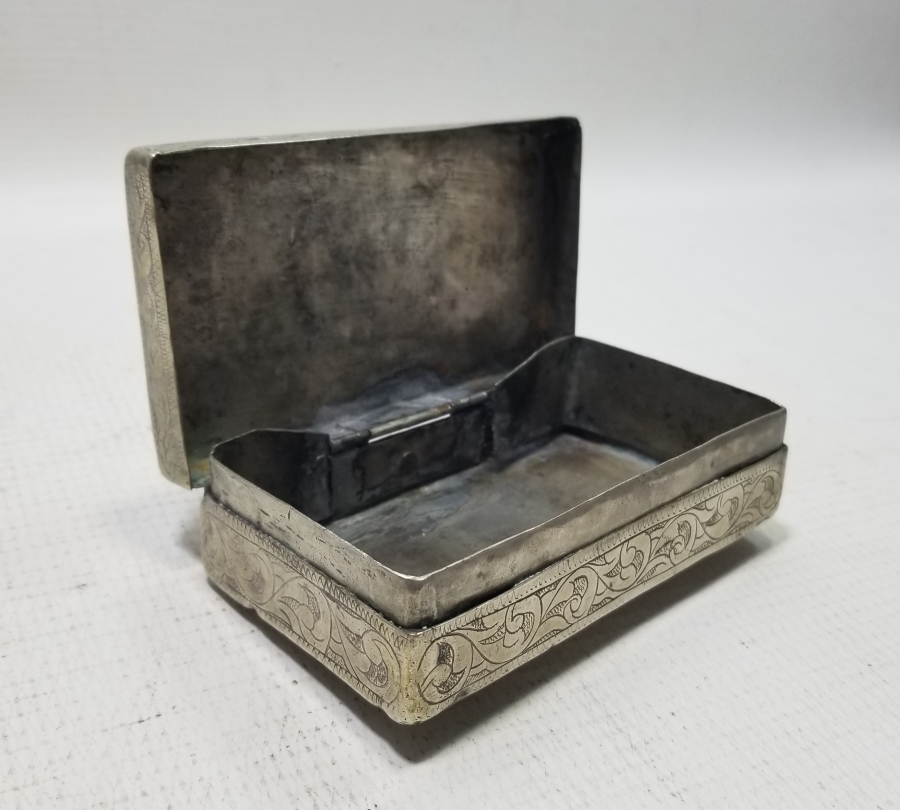 TAMAMI KALEM VE KABARTMA İŞÇİLİKLİ OSMANLI DÖNEMİ TÜTÜN TABAKASI