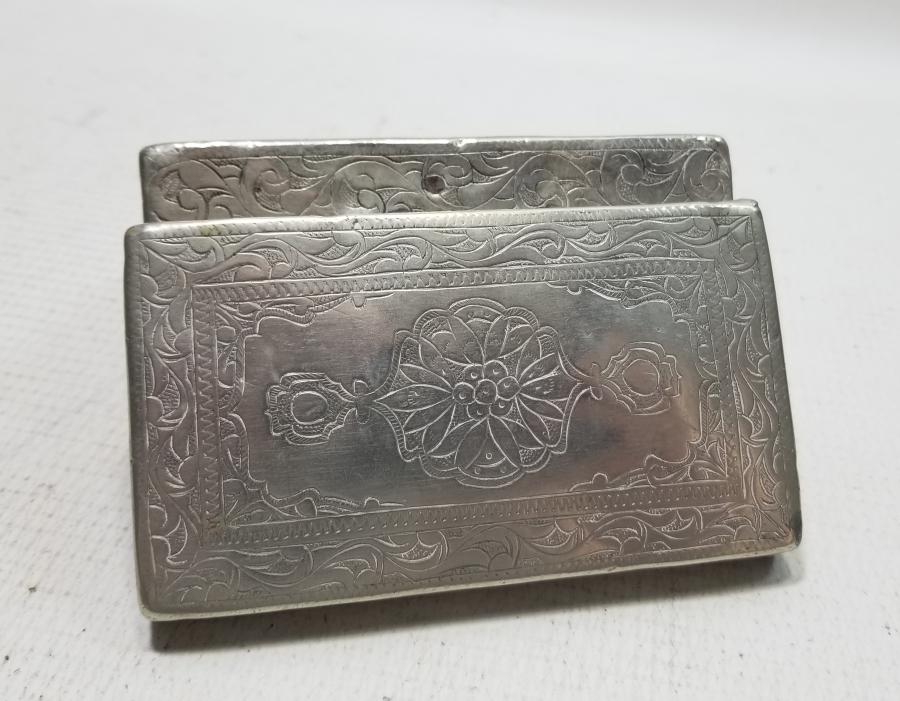 TAMAMI KALEM VE KABARTMA İŞÇİLİKLİ OSMANLI DÖNEMİ TÜTÜN TABAKASI