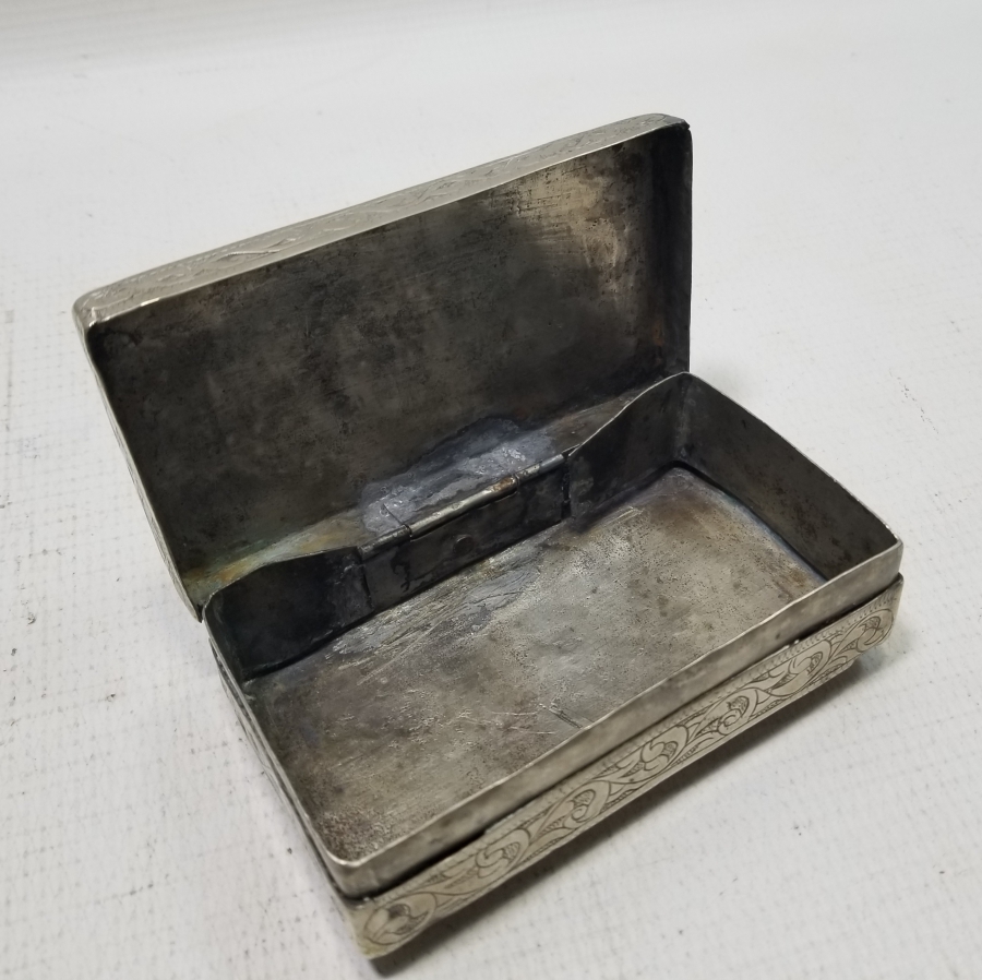 TAMAMI KALEM VE KABARTMA İŞÇİLİKLİ OSMANLI DÖNEMİ TÜTÜN TABAKASI