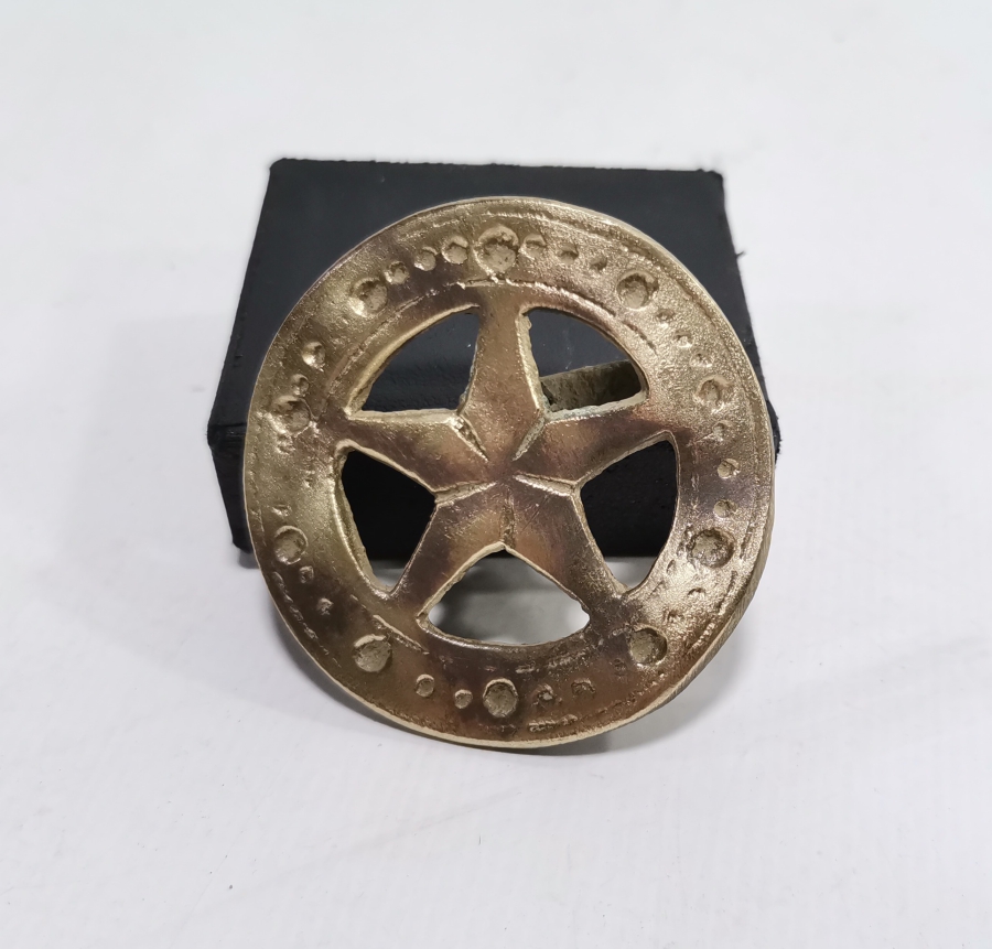 YILDIZ FORMUNDA YAPILMIŞ OSMANLI DÖNEMİ BRONZ AT DÖŞLÜĞÜ