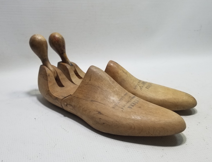 ANTİKA AHŞAP AYAKKABICI KALIBI