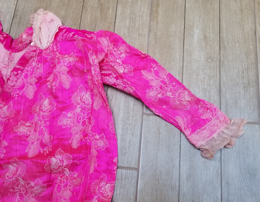 OSMANLI DÖNEMİ ELMASİYE İPEK GELİNLİK