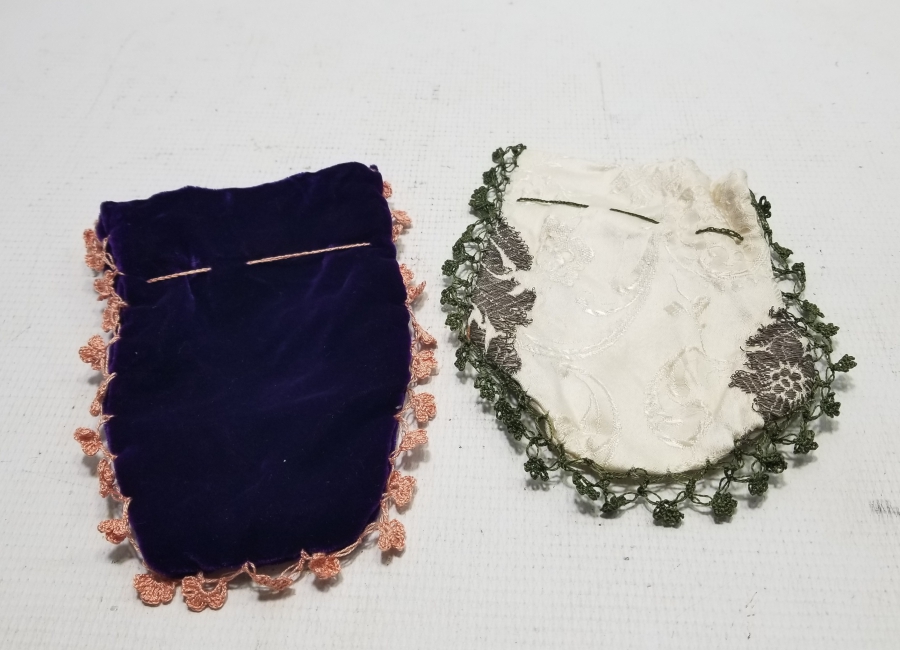 OSMANLI DÖNEMİ KUMAŞTAN YAPILMIŞ İPEK VE KADİFE KESE