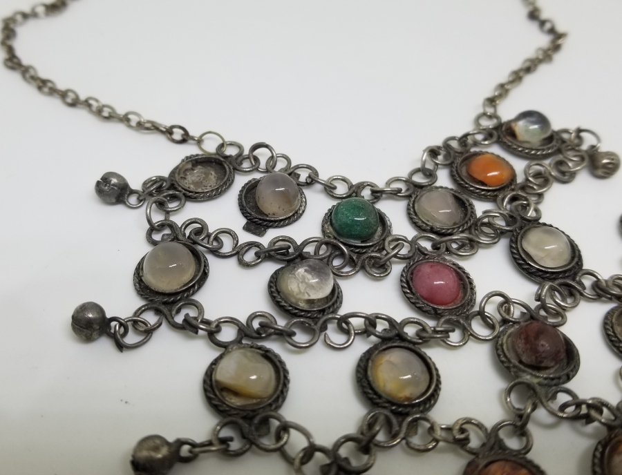 ÜZERİ DOĞAL TAŞLI GÜMÜŞ KAPLAMA BİJUTERİ GERDANLIK