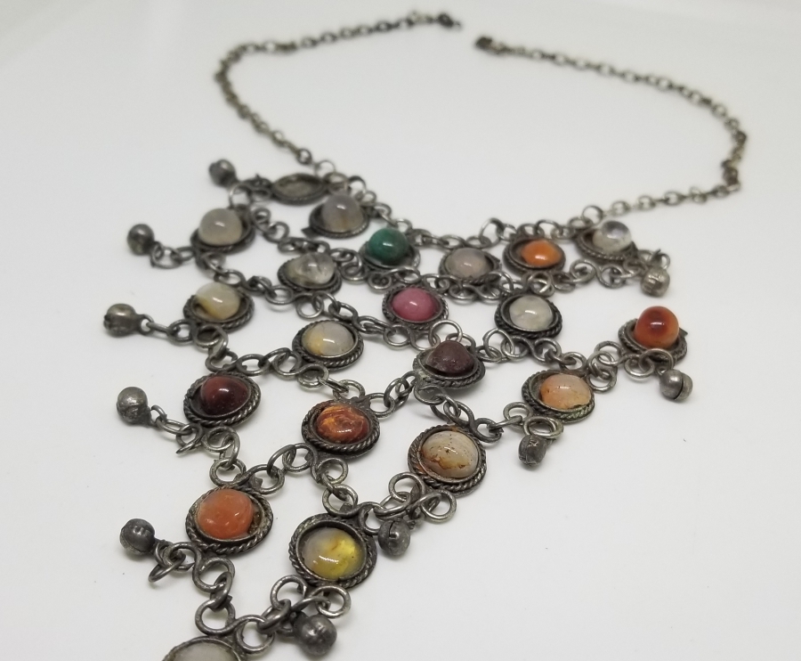 ÜZERİ DOĞAL TAŞLI GÜMÜŞ KAPLAMA BİJUTERİ GERDANLIK