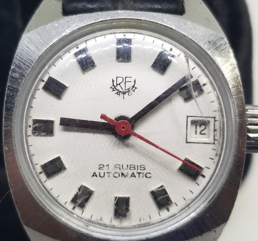 ANTİKA TAKVİMLİ VE KURMALI KOL SAATİ