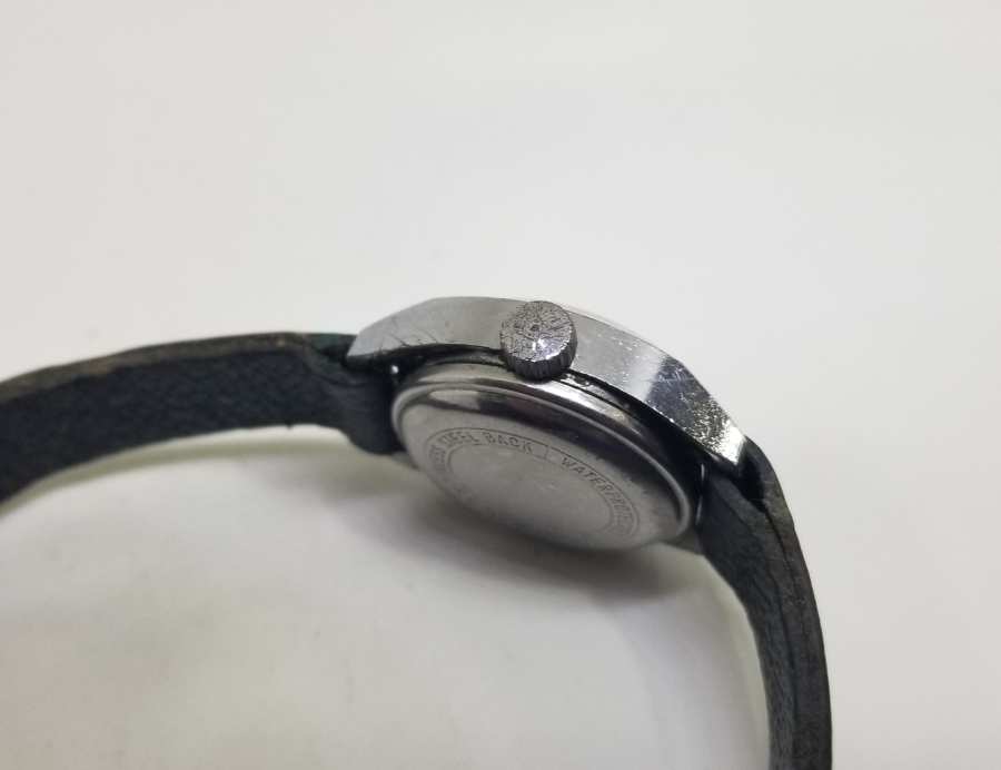 ANTİKA TAKVİMLİ VE KURMALI KOL SAATİ