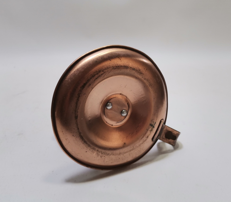 NADİR TİPTE OSMANLI DÖNEMİ TUTMAÇLI VE DUVAR APLİKLİ GAZ LAMBASI