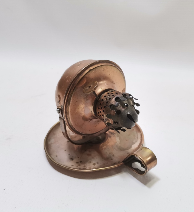 NADİR TİPTE OSMANLI DÖNEMİ TUTMAÇLI VE DUVAR APLİKLİ GAZ LAMBASI