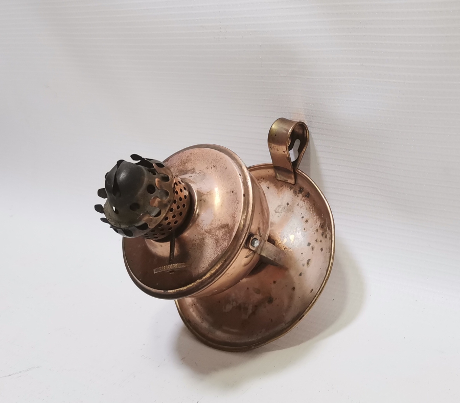 NADİR TİPTE OSMANLI DÖNEMİ TUTMAÇLI VE DUVAR APLİKLİ GAZ LAMBASI