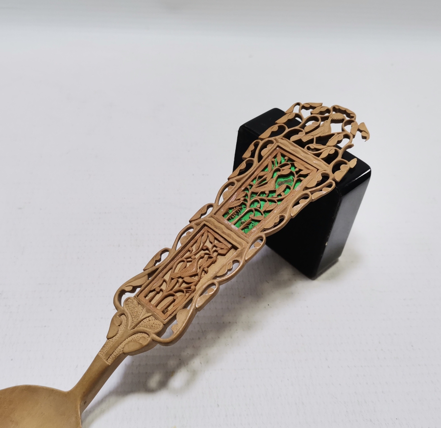 OSMANLI DÖNEMİ BİTKİSEL MOTİFLİ TEKKE İŞİ NADİR KAŞIK