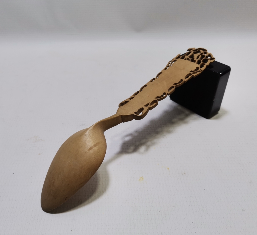 OSMANLI DÖNEMİ BİTKİSEL MOTİFLİ TEKKE İŞİ NADİR KAŞIK