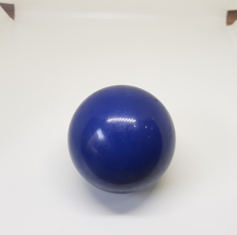 NADİR RENKTE ANTİKA KATALİN BİLARDO TOPU