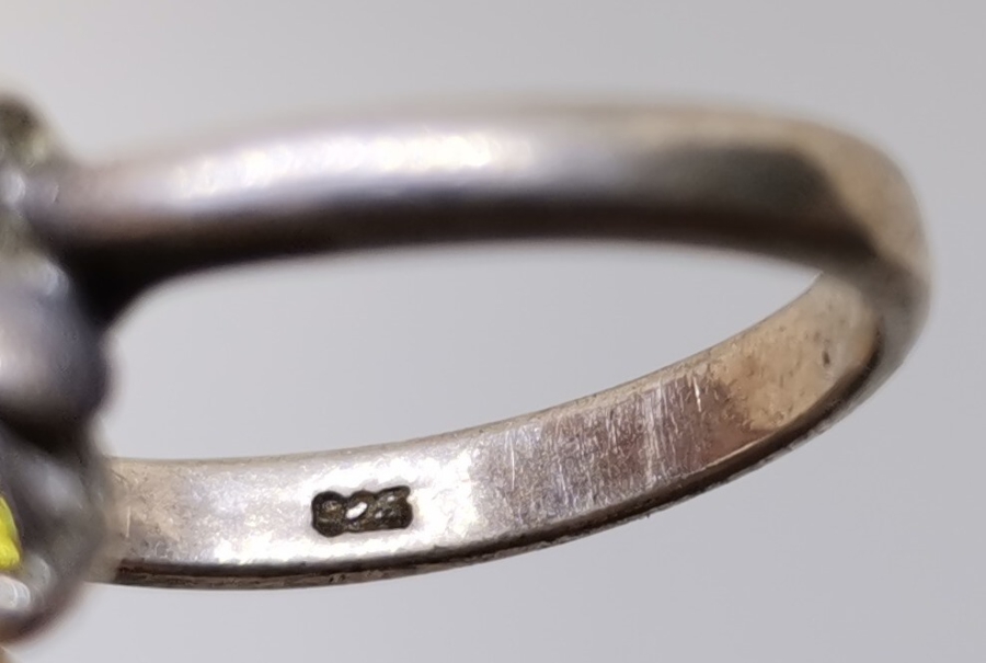 FASETA KESİM MARGAZİT TAŞLI GÜMÜŞ YÜZÜK