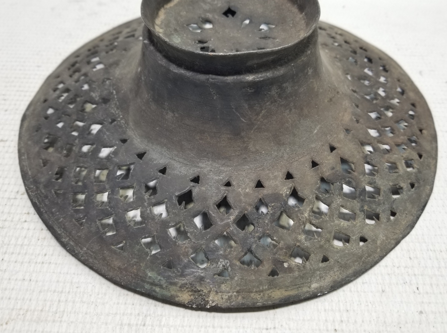 TESTERE İŞÇİLİKLİ NADİR FORMDA OSMANLI DÖNEMİ İBRİK LENGERİ SÜZGECİ