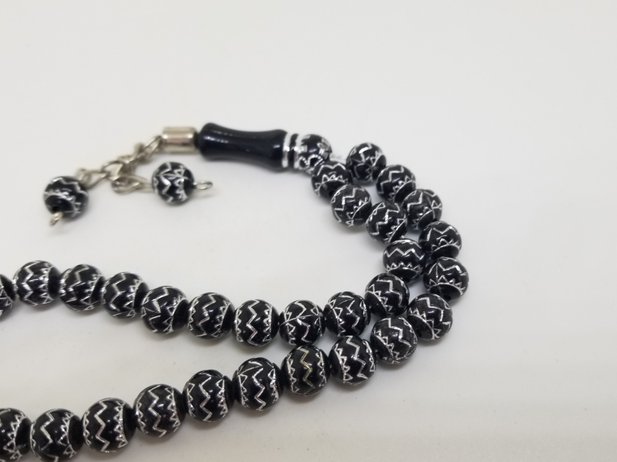 ÜZERİ GÜMÜŞ VERMEYLİ PLASTİK TESPİH