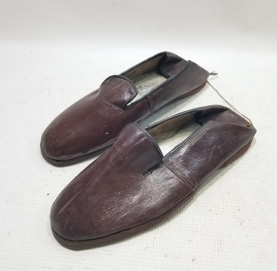 KULLANILMAMIŞ BURSA İŞİ DERİ ANTİKA AYAKKABI