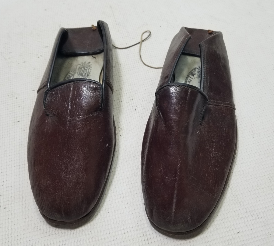 KULLANILMAMIŞ BURSA İŞİ DERİ ANTİKA AYAKKABI