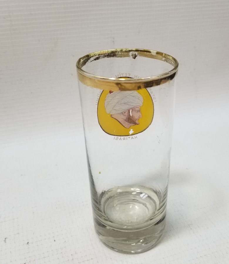 İSTANBUL'UN FETHİNİN 500. YILI ANISINA YAPILMIŞ ALTIN VARAKLI BARDAK